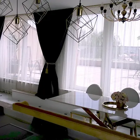 Апартаменты Luxury Penthouse With Large Terrace & Panoramic Old Town View *