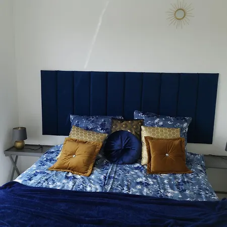 アパート Luxury Penthouse With Large Terrace & Panoramic Old Town View