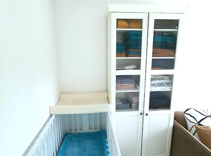 Luxury Penthouse With Large Terrace & Panoramic Old Town View アパート *