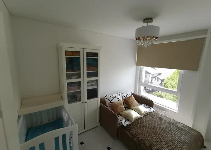 Luxury Penthouse With Large Terrace & Panoramic Old Town View *