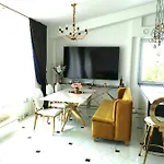 Luxury Penthouse With Large Terrace & Panoramic Old Town View