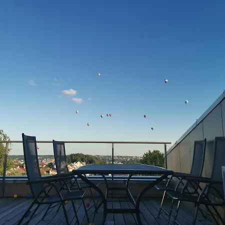 Luxury Penthouse With Large Terrace & Panoramic Old Town View Apartament