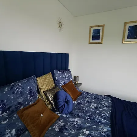 Luxury Penthouse With Large Terrace & Panoramic Old Town View